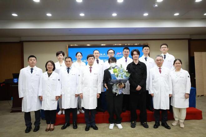 知名歌手在浙江接受心肝移植手術(shù)今天出院！本人發(fā)長(zhǎng)文：感謝祖國(guó)感謝杭州(圖2)